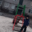 Дворовые территории многоквартирных домов в поселке Комаричи становятся уютными - Жирятинский край