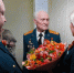 Брянские таможенники поздравили ветерана Николая Редикульцева с 80-летием Победы - Жирятинский край